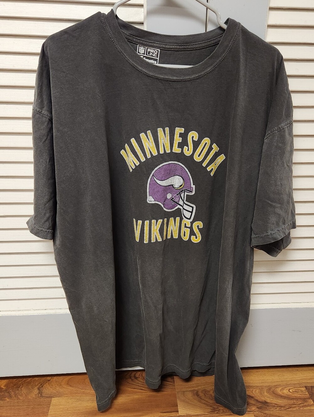 MINNESOTA VIKINGS Men’s Size 2XL NFL  T-Shirt Fanatics Brand